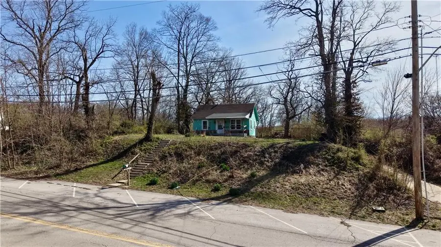 9409 E Independence Avenue, Independence, MO 64053 - #3