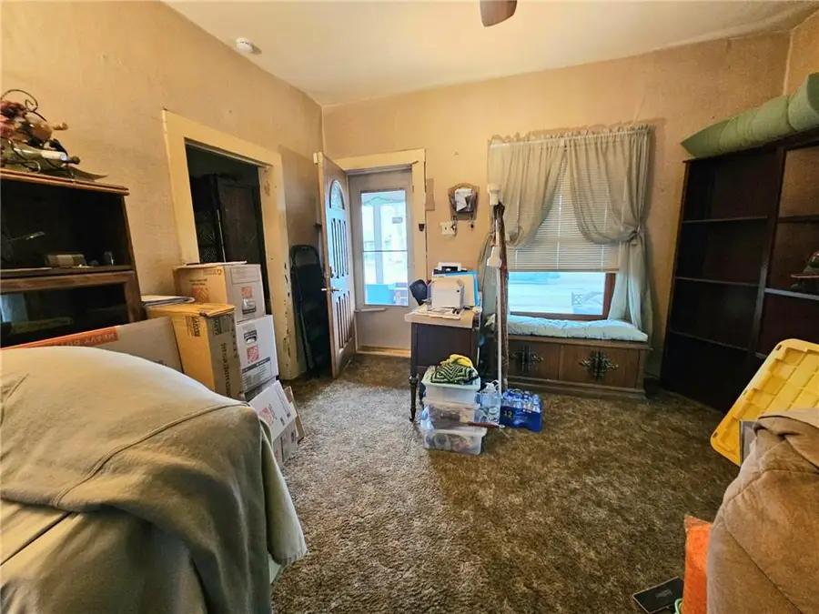 1010 W 3rd Street, Pittsburg, KS 66762 - #2