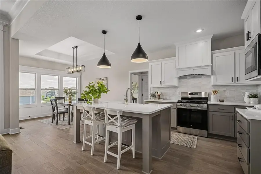 2372 W Wabash Street, Olathe, KS 66061 - #2