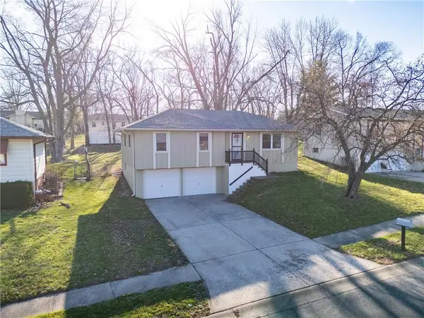 1609 N Ponca Drive, Independence, MO 64058