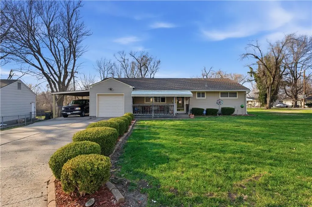 8600 Crystal Avenue, Kansas City, MO 64138 - #1