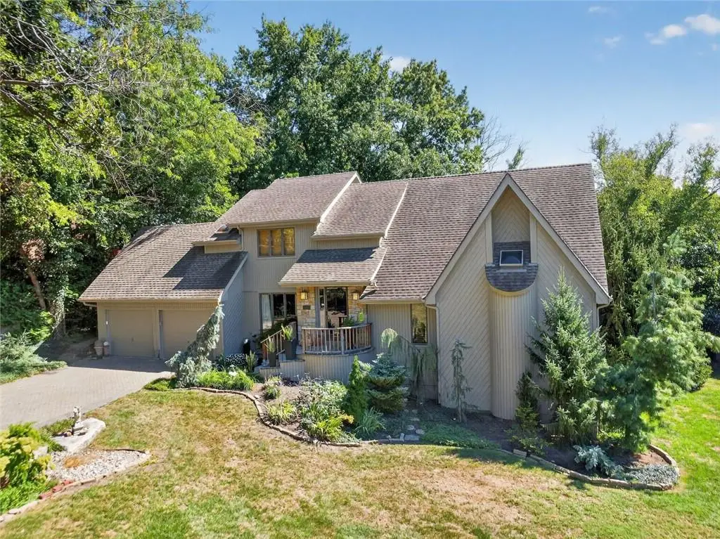 14913 W 71st Terrace, Shawnee, KS 66216 - #1