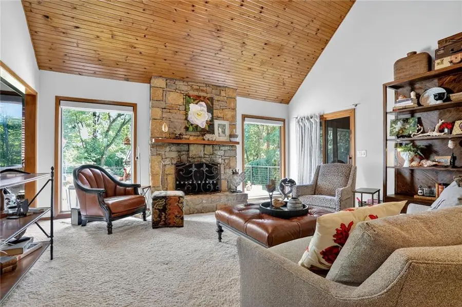 14913 W 71st Terrace, Shawnee, KS 66216 - #3