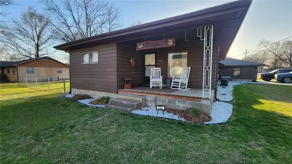202 S High Street, Arma, KS 66712