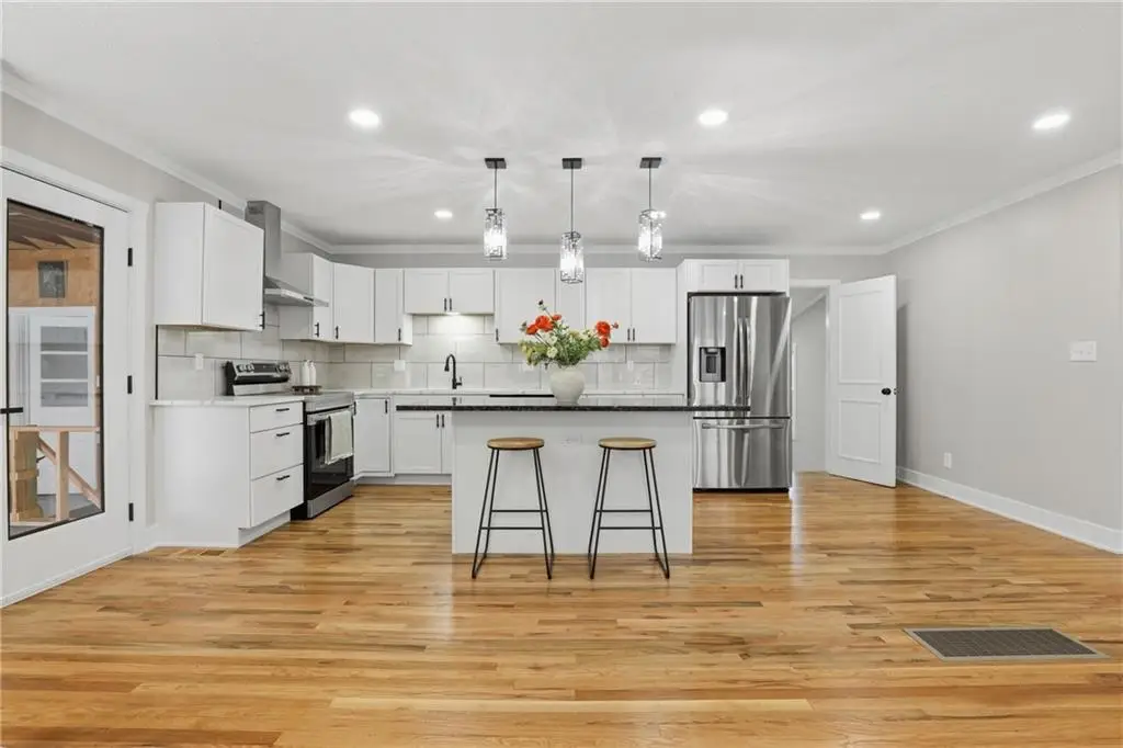 3041 S 46th Street, Kansas City, KS 66106 - #1