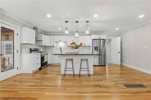 3041 S 46th Street, Kansas City, KS 66106