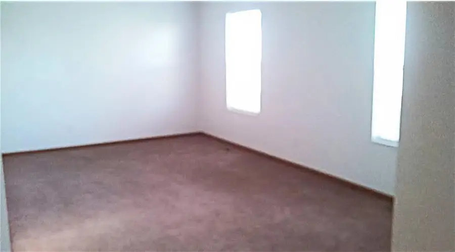 11740 Ridgeway Drive, Saint Joseph, MO 64505 - #2