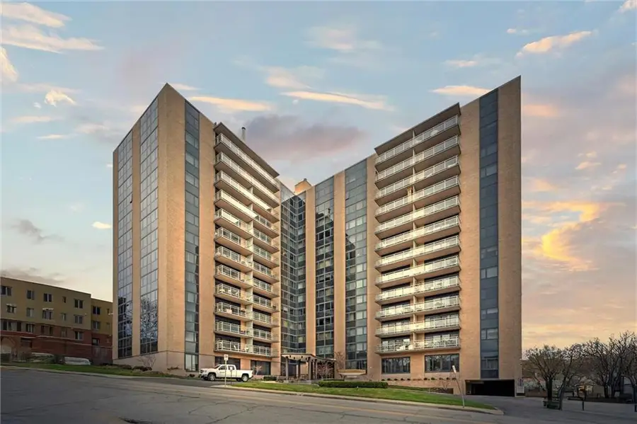 4545 Wornall Road #1210, Kansas City, MO 64111 - #2