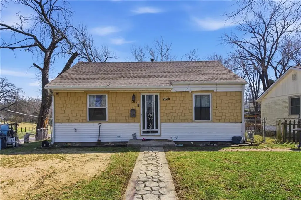 2601 S 28th Street, Kansas City, KS 66106 - #1