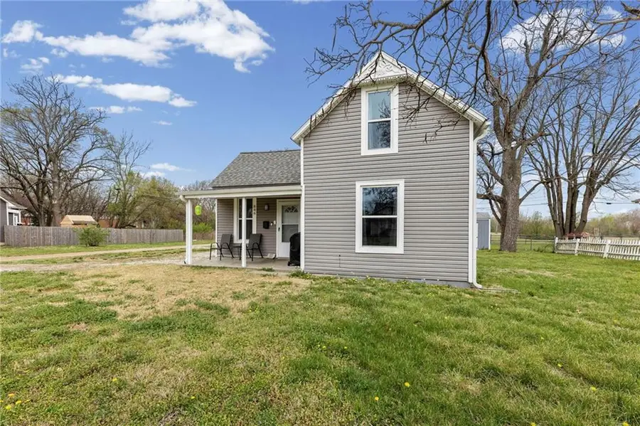846 S Olive Street, Ottawa, KS 66067 - #2