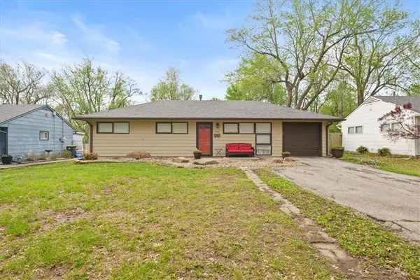 7505 E 111th Terrace, Kansas City, MO 64134