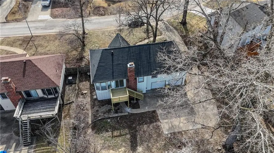 4412 E 104th Street, Kansas City, MO 64137 - #3