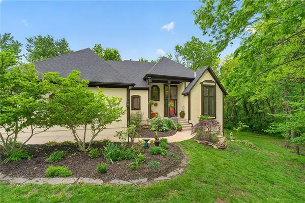 24600 W 61st Terrace, Shawnee, KS 66226