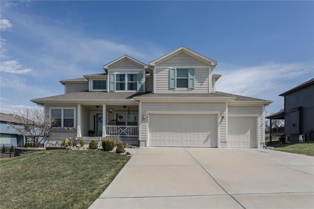 3009 SW Arthur Drive Sw, Lees Summit, MO 64082 - #1