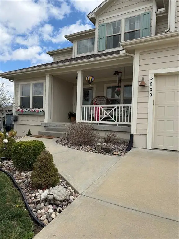 3009 SW Arthur Drive Sw, Lees Summit, MO 64082 - #3