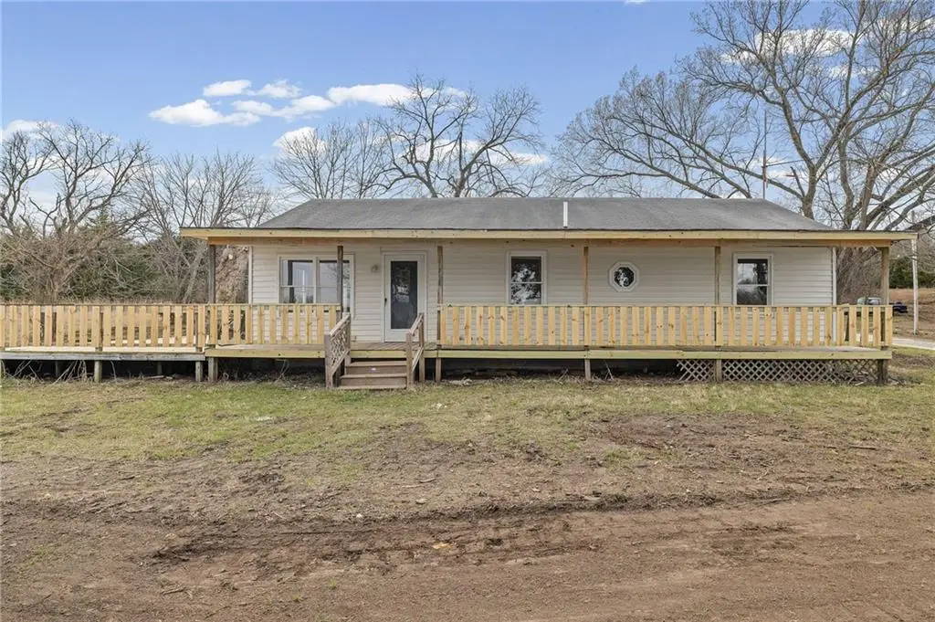 17394 Devlin Road, Parker, KS 66072 - #1