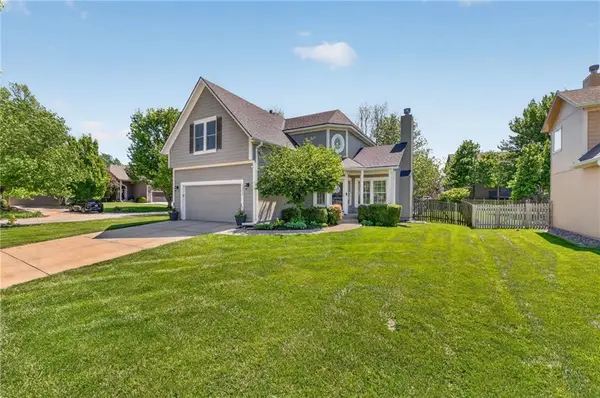 13811 W 153rd Court, Olathe, KS 66062