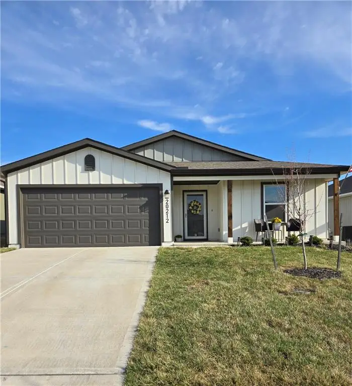 20212 W 194th Street, Spring Hill, KS 66083 - #1