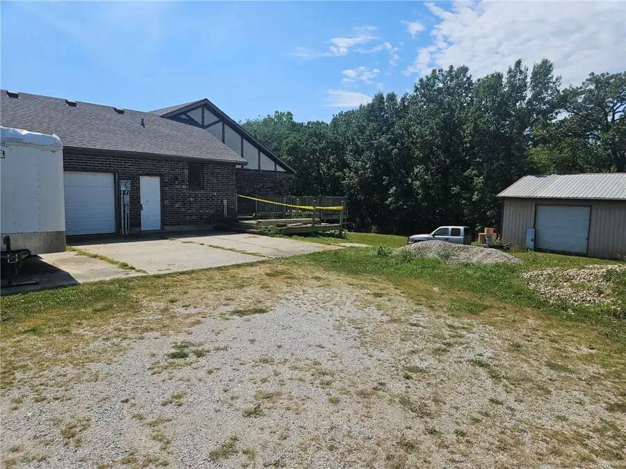 25410 High Drive, Excelsior Springs, MO 64024 - #3