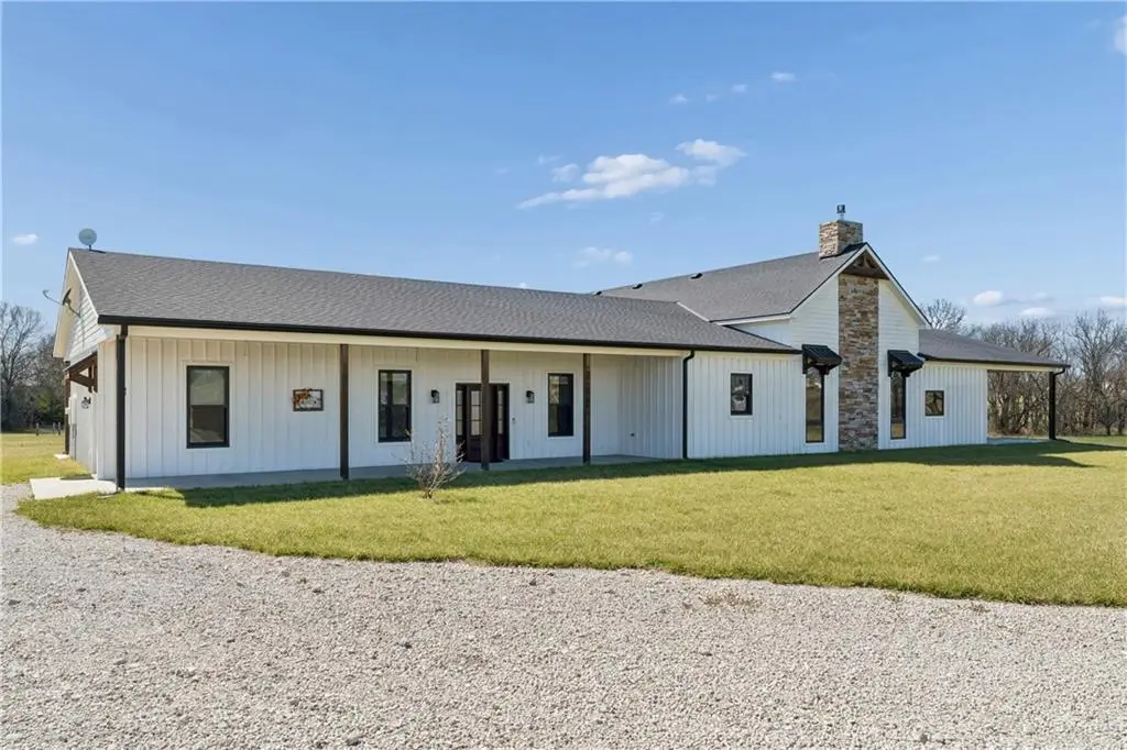 34456 Harmony Road, Paola, KS 66071 - #1