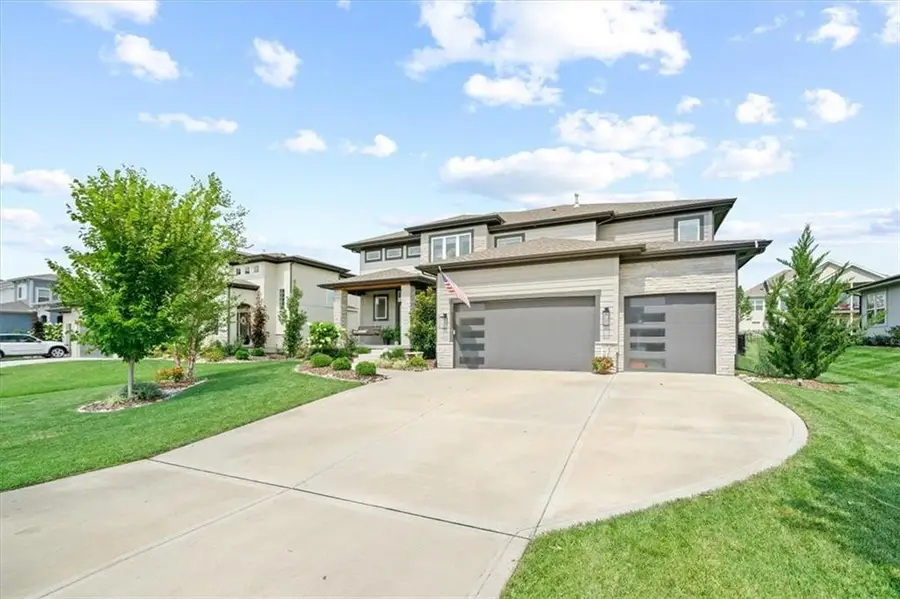 2114 NW Killarney Lane, Lees Summit, MO 64081 - #3