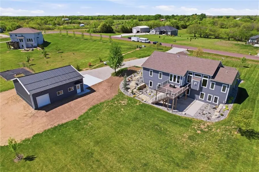 17368 254th Street, Tonganoxie, KS 66086 - #2