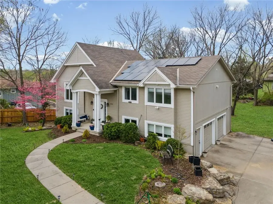 10806 NW 75th Terrace, Weatherby Lake, MO 64152 - #2