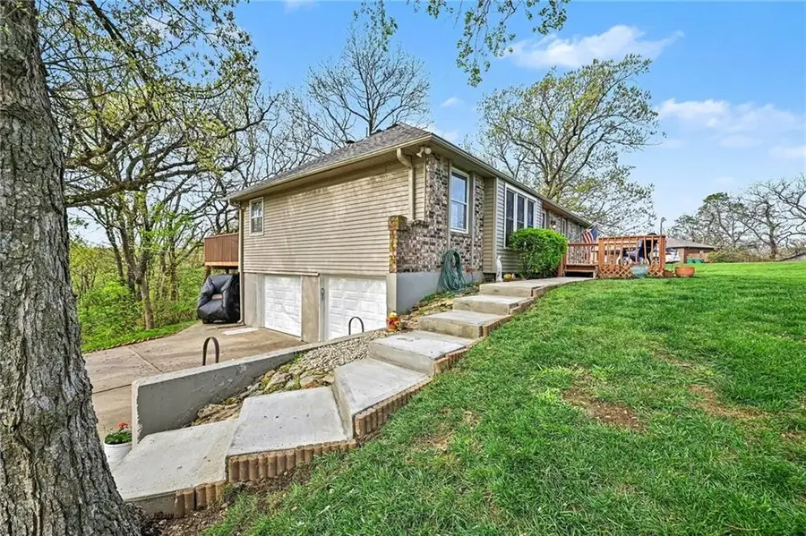 6525 County Line Road, Shawnee, KS 66216 - #3