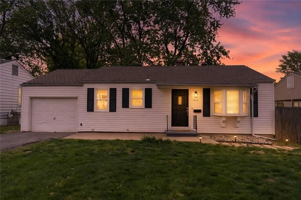 1713 N Dodgion Avenue, Independence, MO 64050 - #1