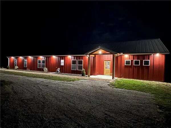 6404 Gracie Lane, Odessa, MO 64076