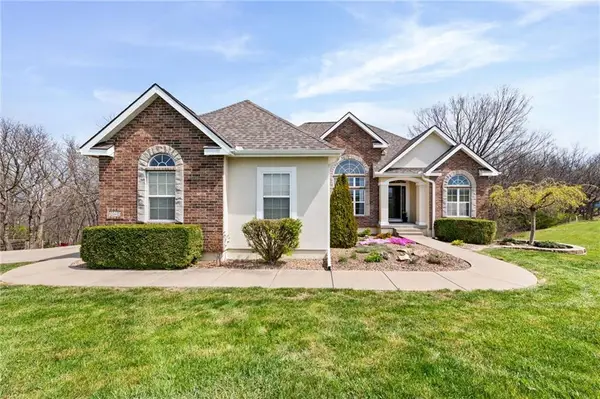 545 S Minter Road, Grain Valley, MO 64029