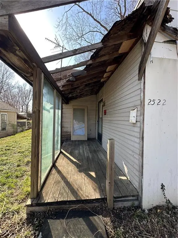 2522 S 18th Street, Saint Joseph, MO 64503 - #2