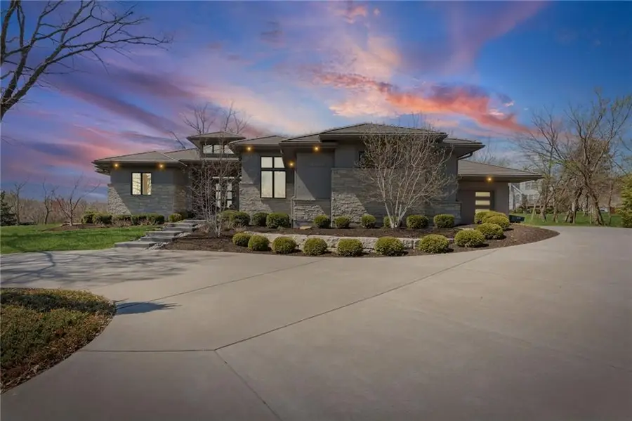 4140 W 151st Street, Leawood, KS 66224 - #2