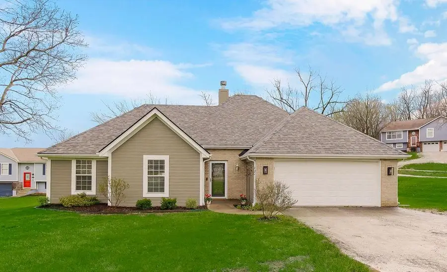 309 S Minter Road, Grain Valley, MO 64029 - #2