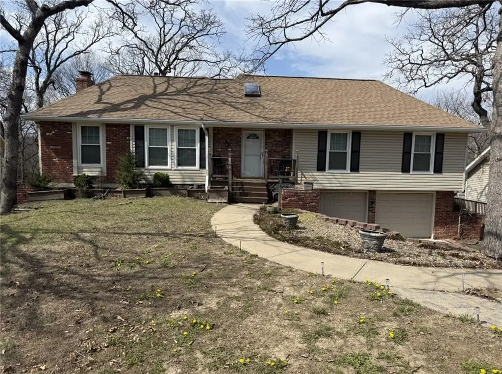 6926 Albervan Street, Shawnee, KS 66216 - #1