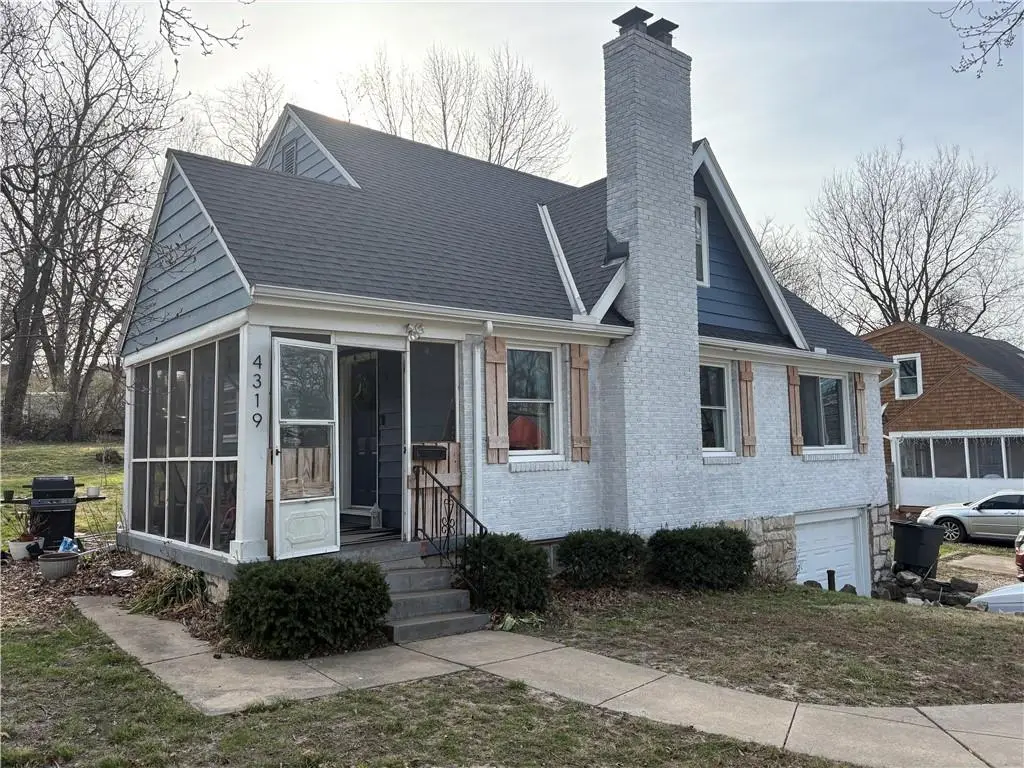 4319 Victory Drive, Kansas City, KS 66102 - #1