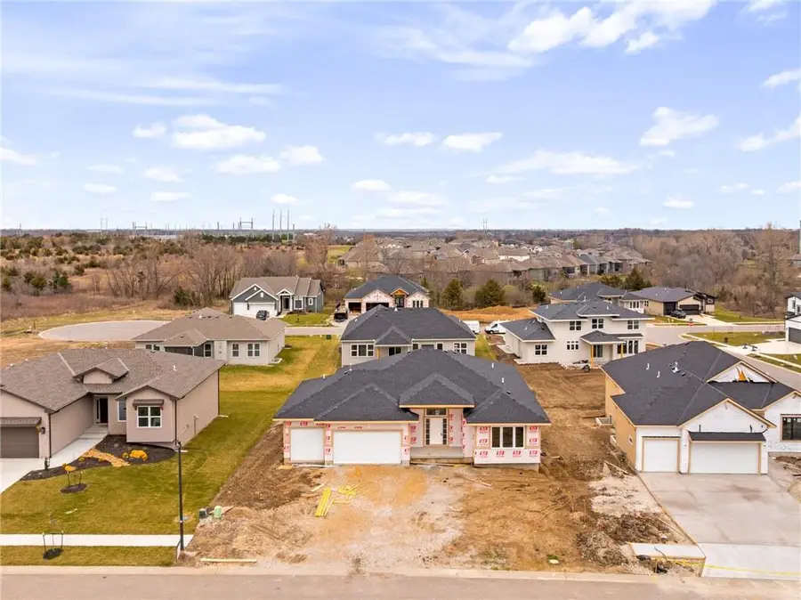 25010 W 89th Terrace, Lenexa, KS 66227 - #2