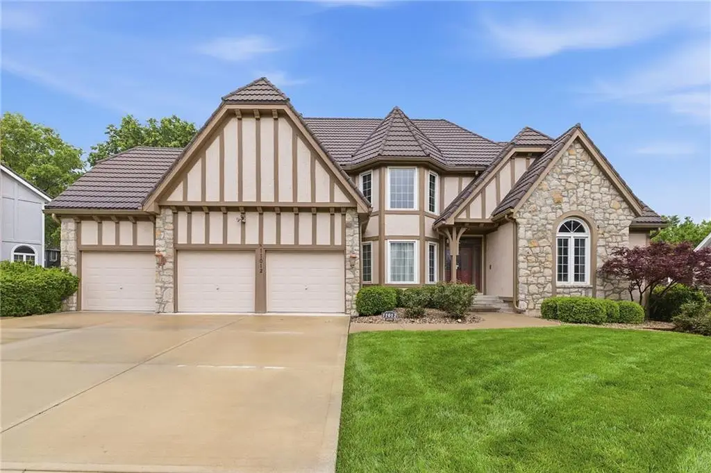 11012 W 125th Street, Overland Park, KS 66213 - #1
