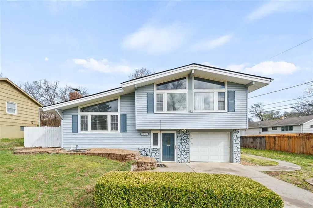 8106 Elizabeth Avenue, Kansas City, KS 66112 - #1