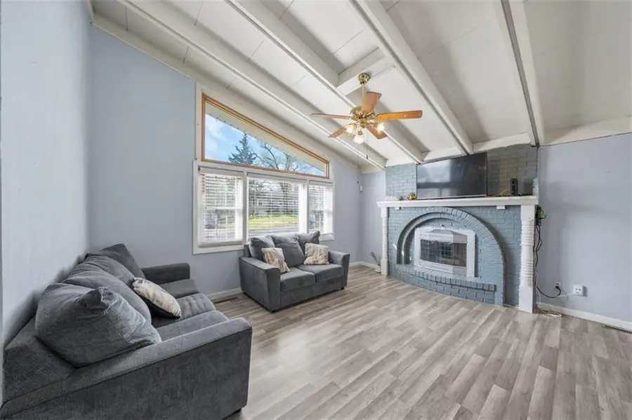 8106 Elizabeth Avenue, Kansas City, KS 66112 - #3