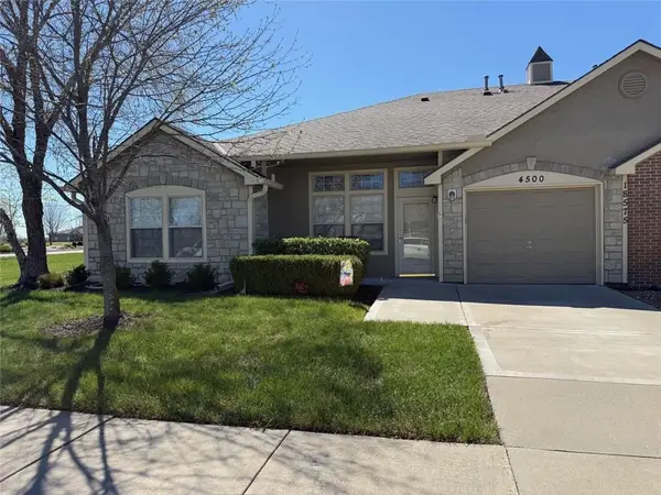 18575 W 158th Place #4500, Olathe, KS 66062