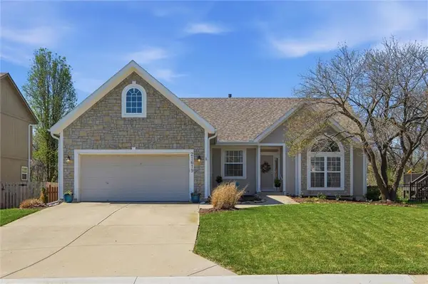 21619 W 62nd Street, Shawnee, KS 66218