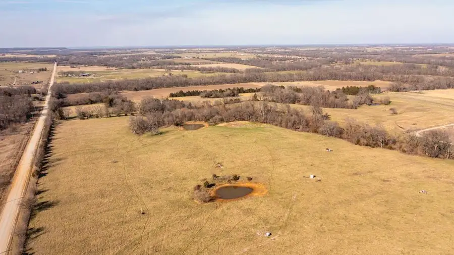 000 155th Street, Fort Scott, KS 66701 - #3