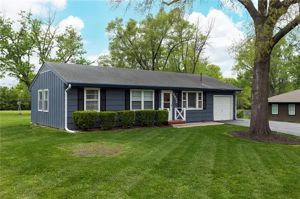 12932 Virginia Avenue, Kansas City, MO 64146