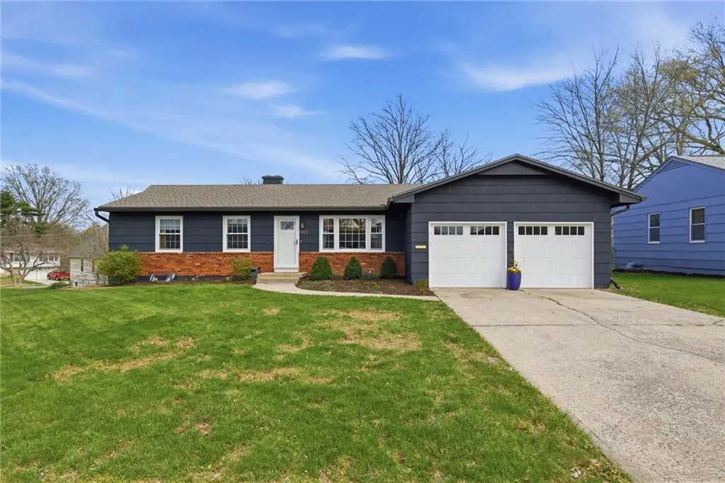 4853 NE Gladstone Avenue, Kansas City, MO 64119 - #1