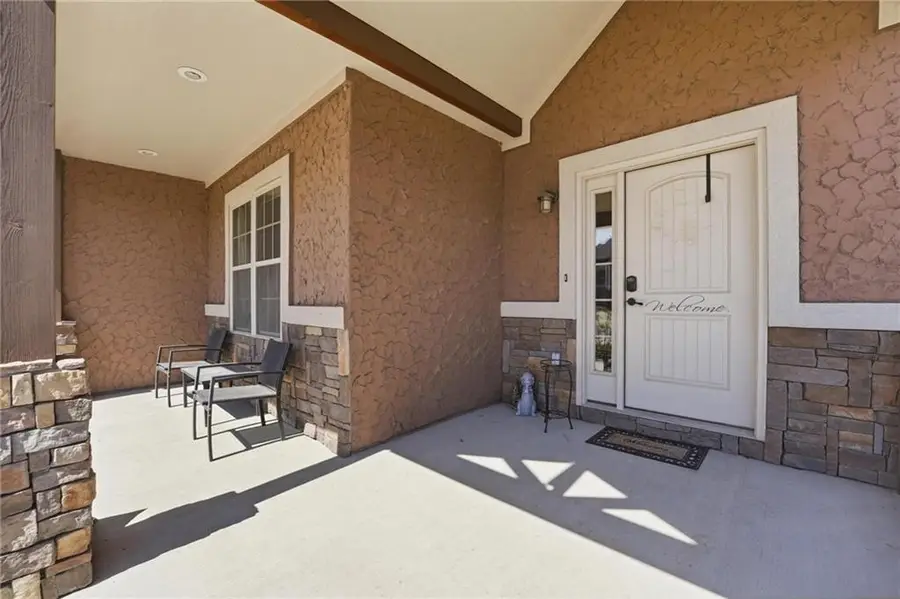 4701 Corinth Drive, Saint Joseph, MO 64506 - #2