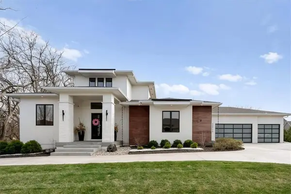 12715 W 146th Street, Olathe, KS 66062