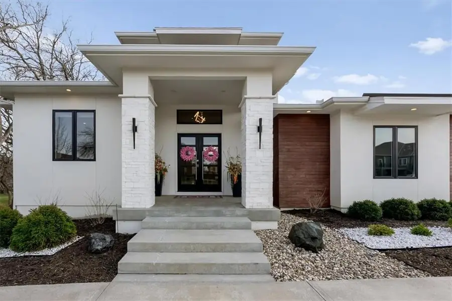 12715 W 146th Street, Olathe, KS 66062 - #2