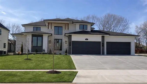 9606 W 175th Terrace, Overland Park, KS 66221