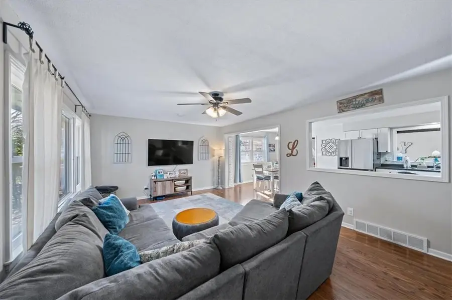 9301 E 79th Street, Raytown, MO 64138 - #2